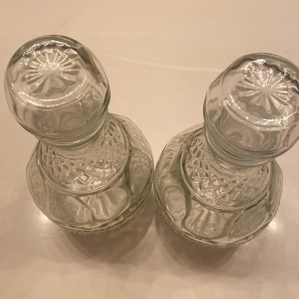 Set of two vintage wine‎ decanters 10 in tall. No cracks or chips